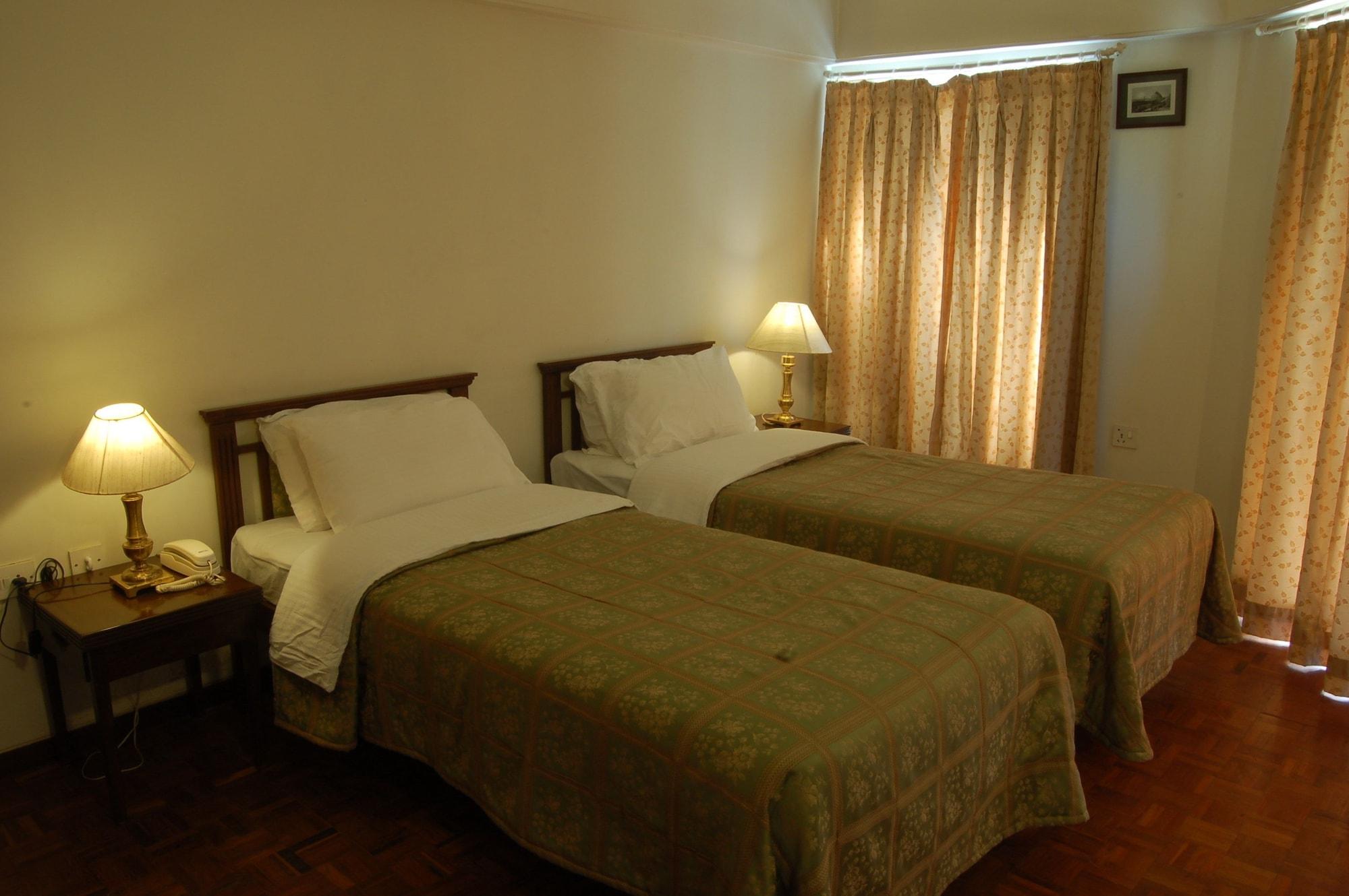 The Meadows Resort And Spa Aurangabad  Bagian luar foto