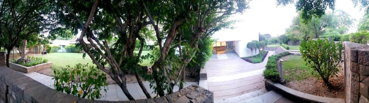 The Meadows Resort And Spa Aurangabad  Bagian luar foto