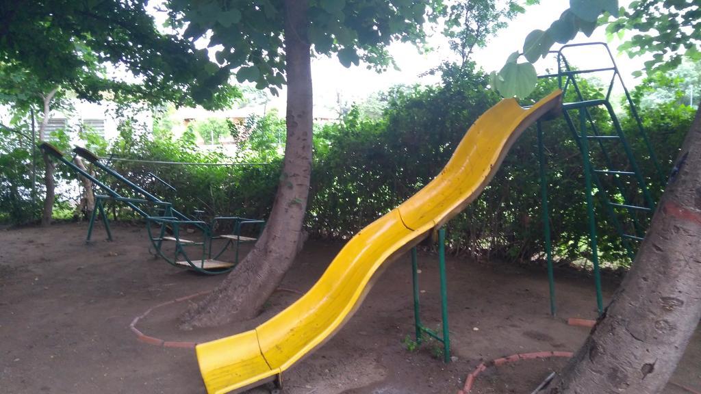 The Meadows Resort And Spa Aurangabad  Bagian luar foto