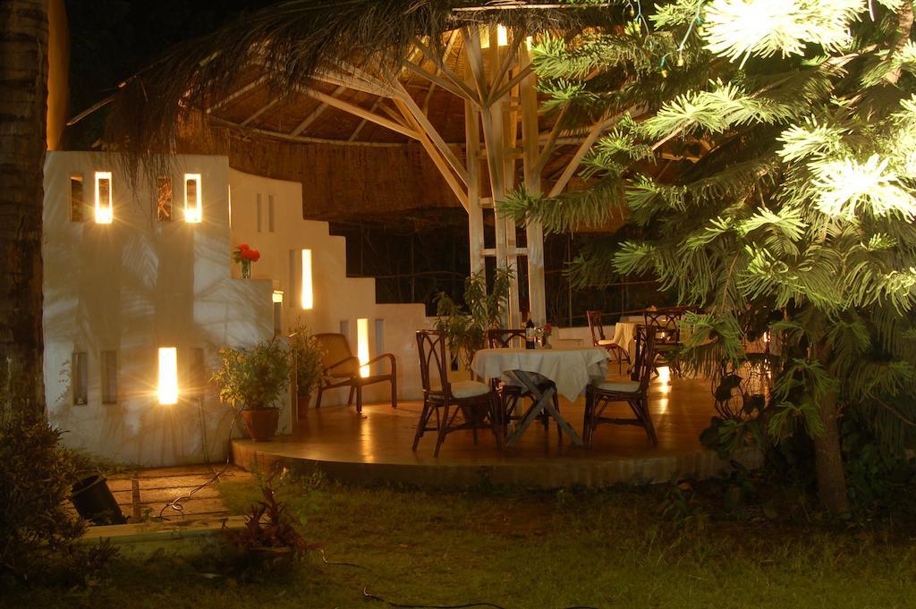 The Meadows Resort And Spa Aurangabad  Bagian luar foto