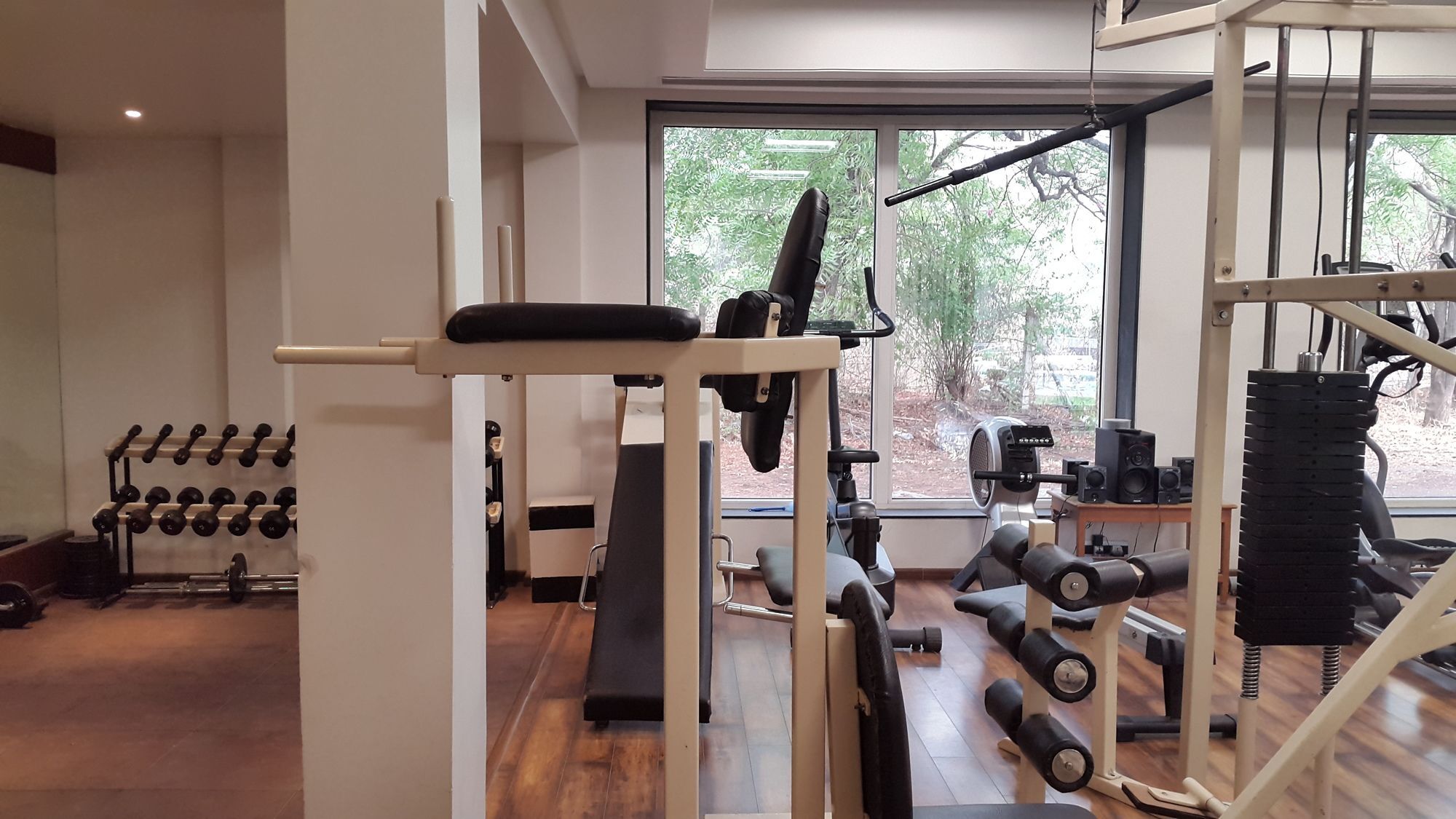 The Meadows Resort And Spa Aurangabad  Bagian luar foto